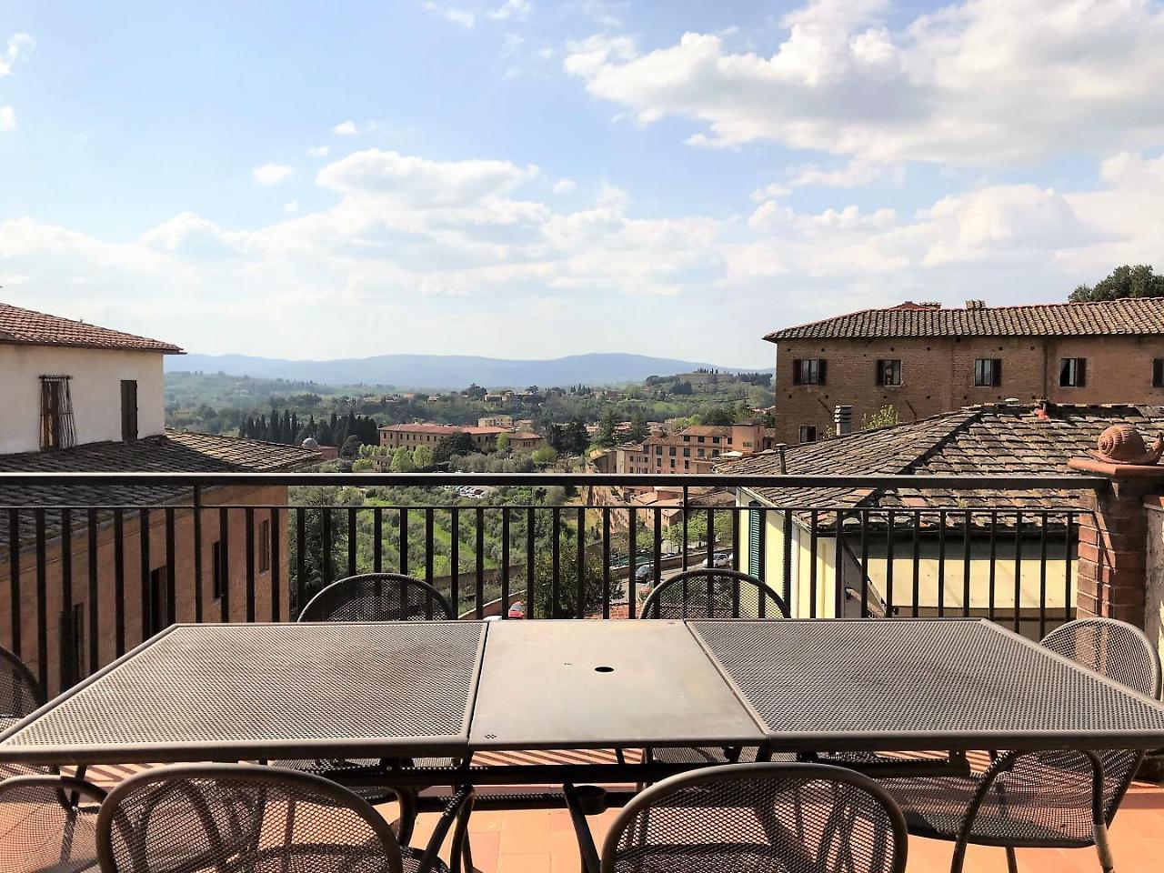 La Diana Apartment Siena Exterior photo